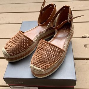 Vince Camuto Espadrille Binettie